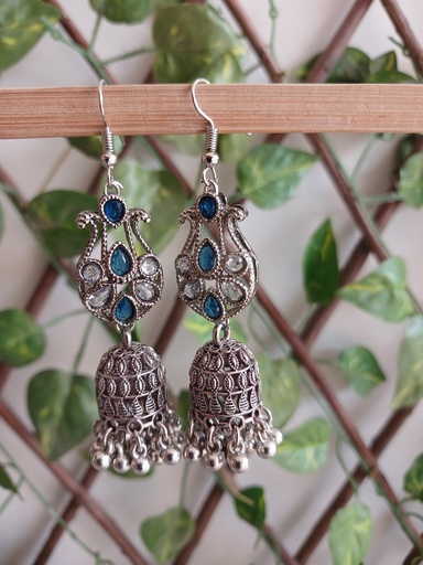 TRADITIONAL EARRINGS