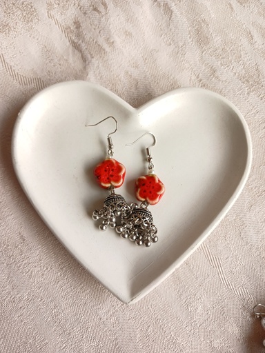 TRADITIONAL EARRINGS