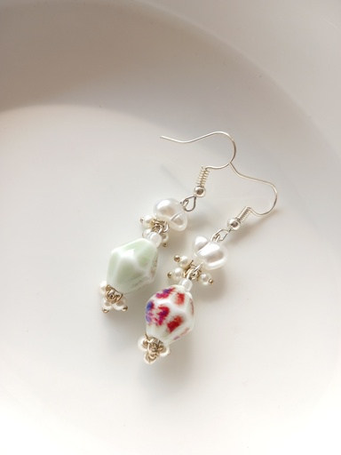 Ceramic beads earrings