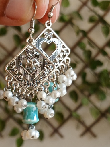 Heart style earrings