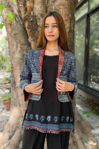 [30.G.25] Desi Dazzle