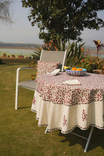 [6.DN.26] Classic Blockprint Dining Set