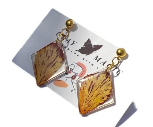 Leave earrings
