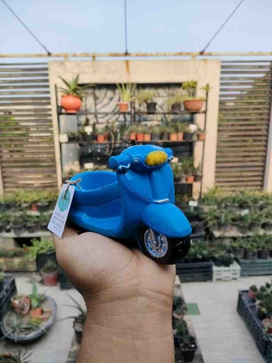 [PK0849-HM-PLN-005027] The Scotty Planter - Blue