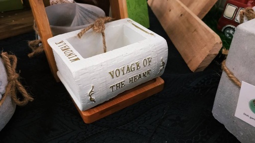 [PK0849-HM-PLN-005035] The Book shaped Planter - White