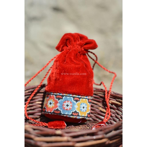 [PK1860-BG-POU-006357] Hand Woven Hunza Pouch