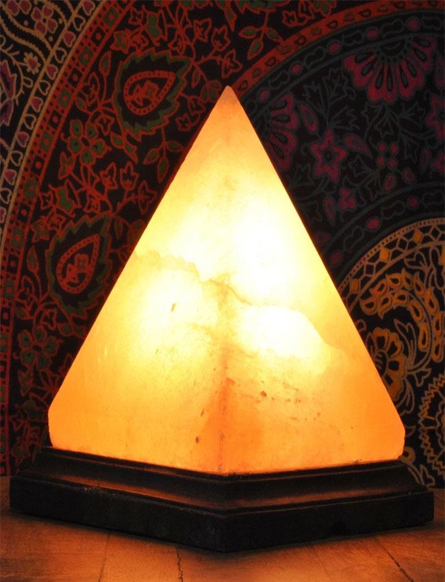 Khewra Pyramid Salt Table Lamp