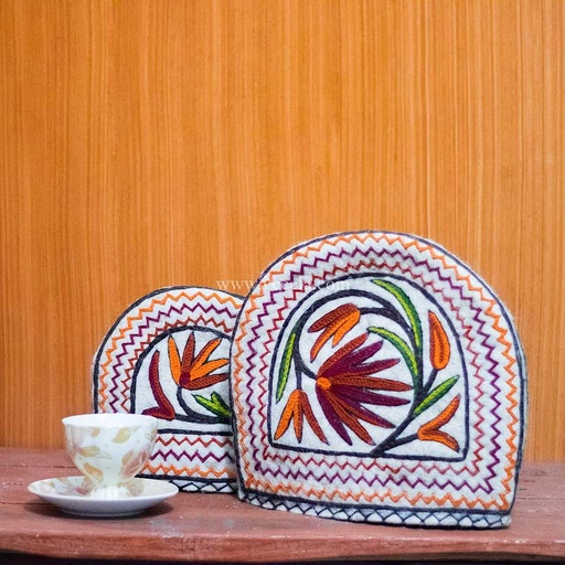[PK1603-HM-GEN-006890] Tea Cozy Set