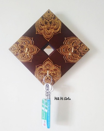 [PK1048-HM-WLH-008998] Hand Painted Keys Holder