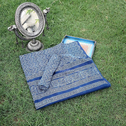 [PK0299-CF-AJK-009103] Ajrak - 2 Piece Suit